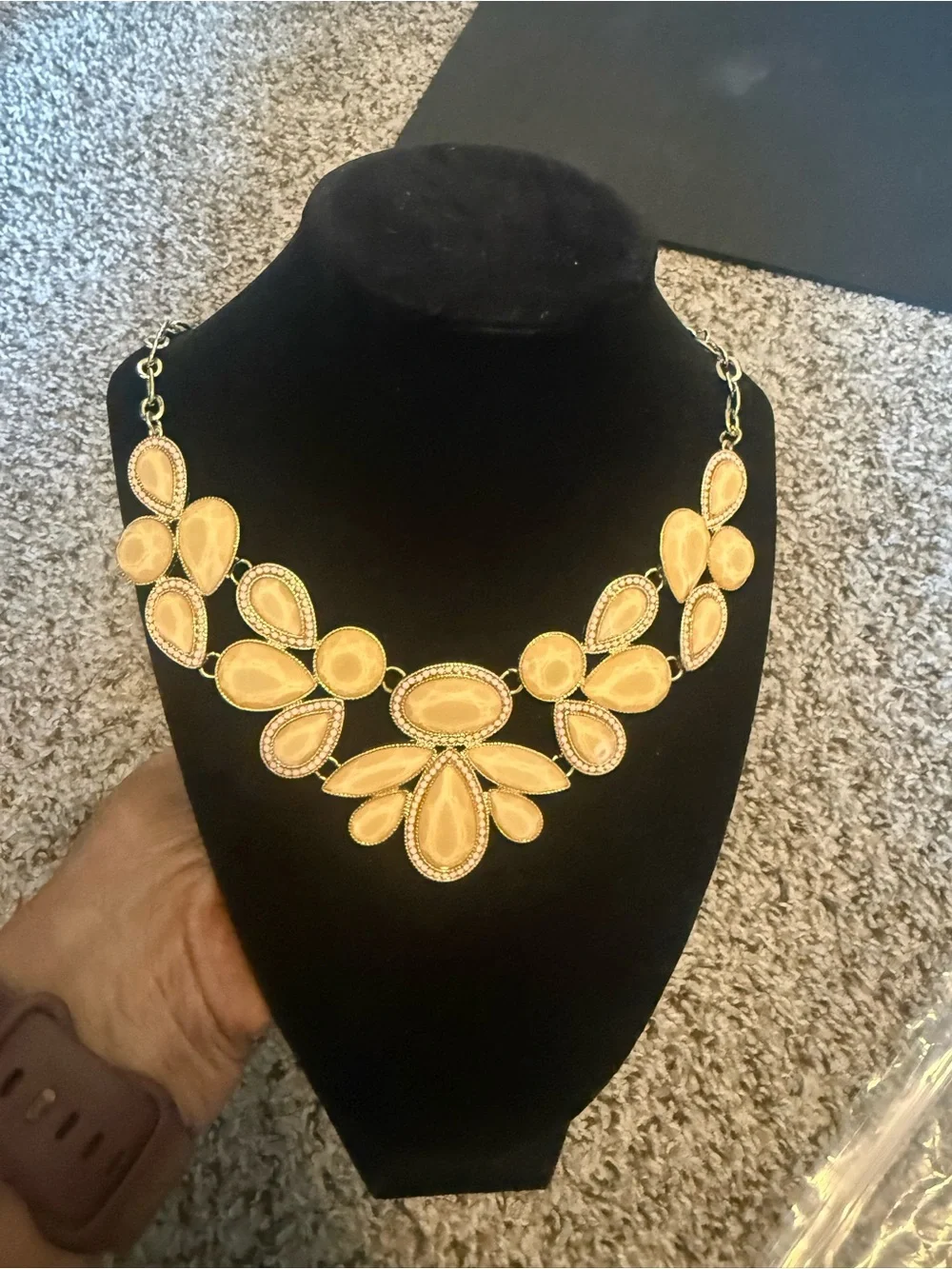 Gold Teardrop Statement Necklace - Women Jewelry 10